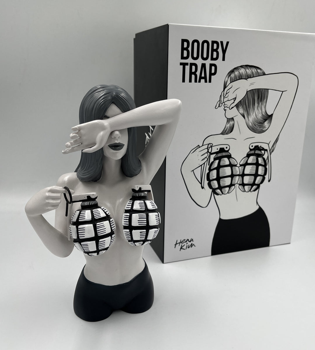 BOOBY TRAP BY HENN KIM figure art toys - フィギュア